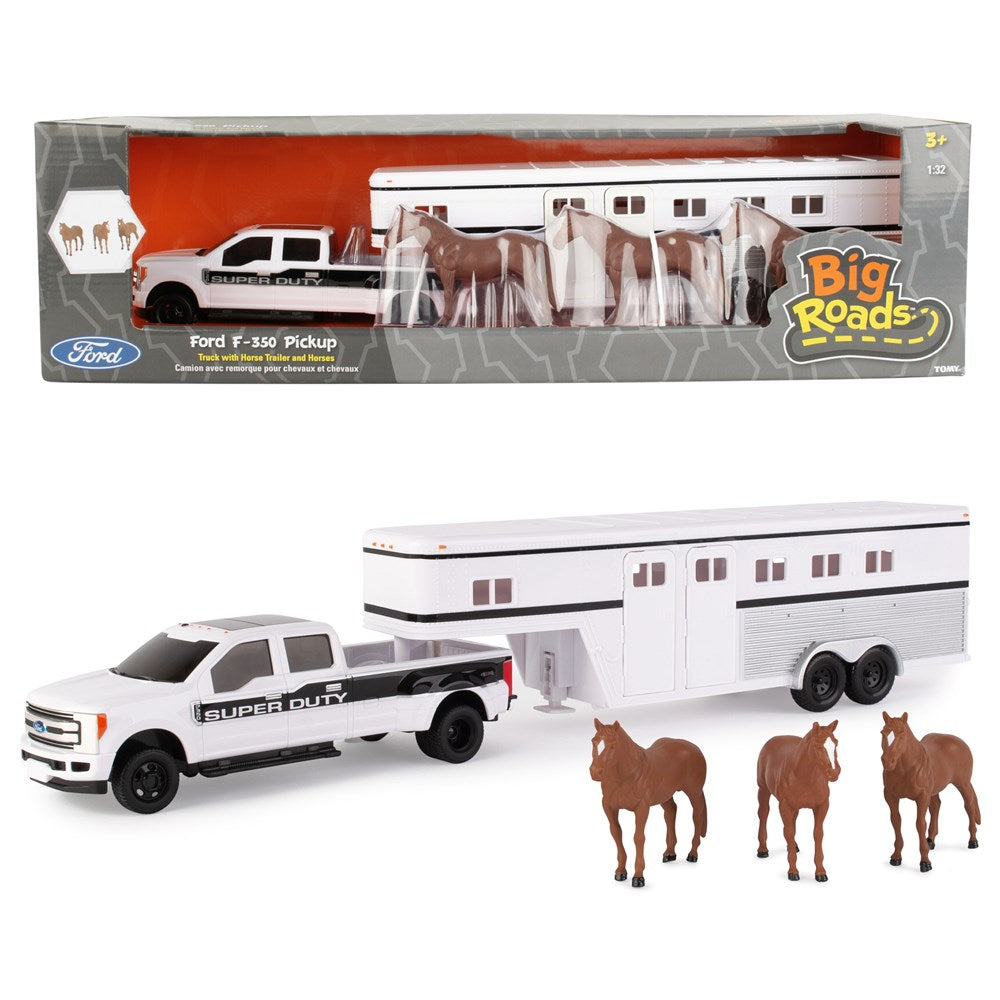 1:32 HORSE SET W/PICKUP, TRAILER AND ANIMALS