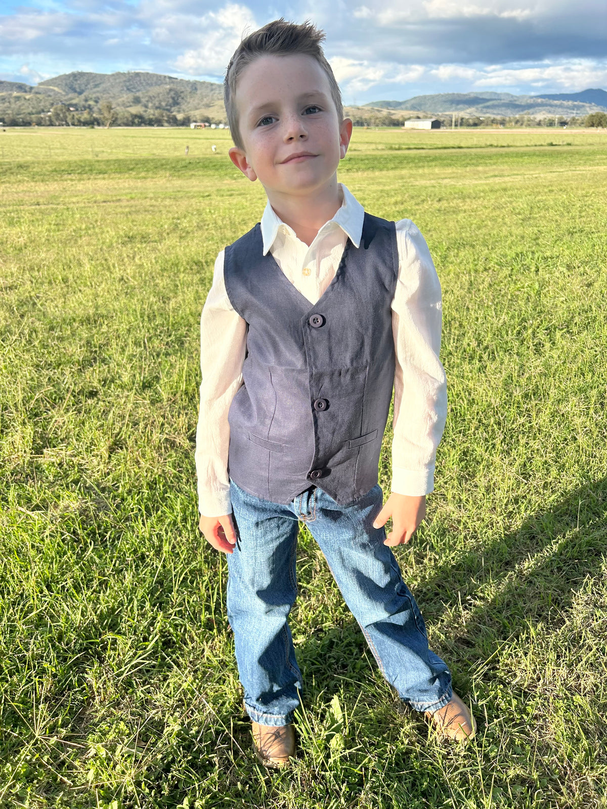 Finley Linen Vest - Navy