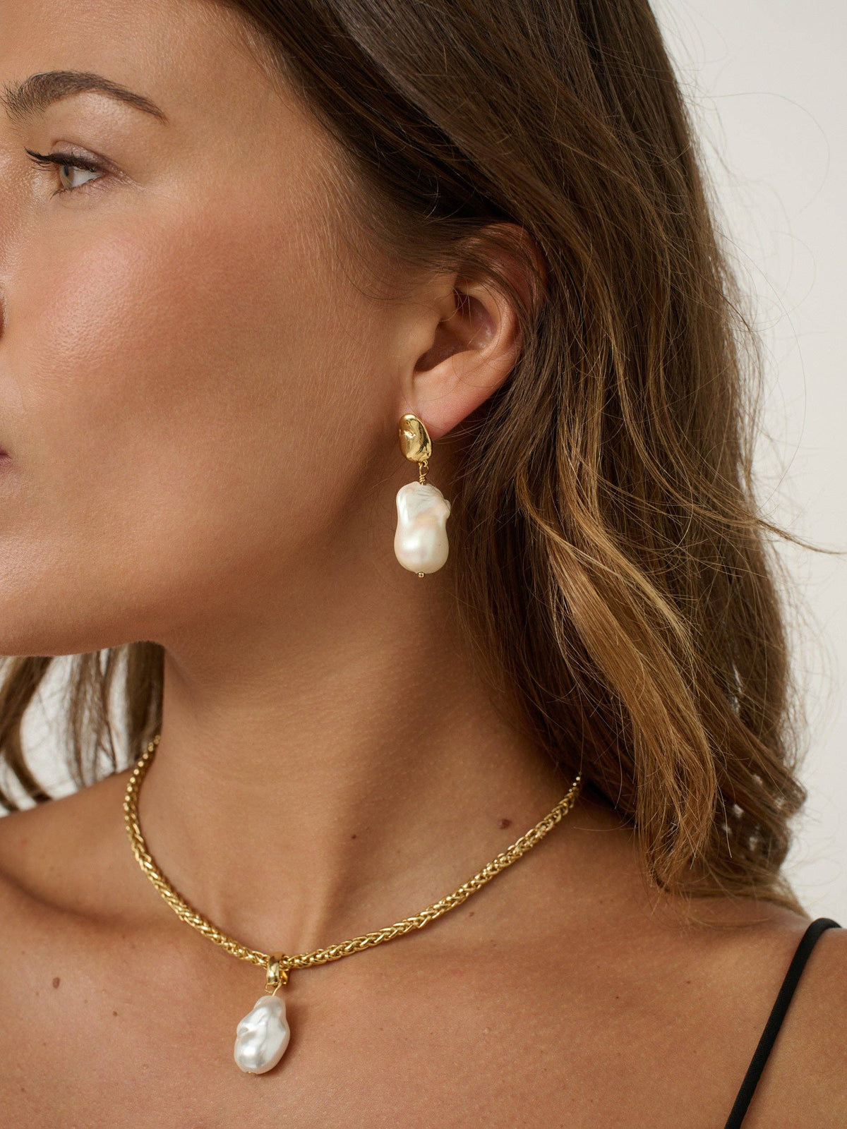 18K gold plated pearl jewellery at Tajoh & GG
