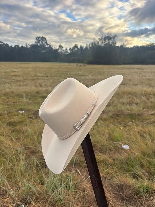 Kids adults western cowboy hat at Tajoh and gg