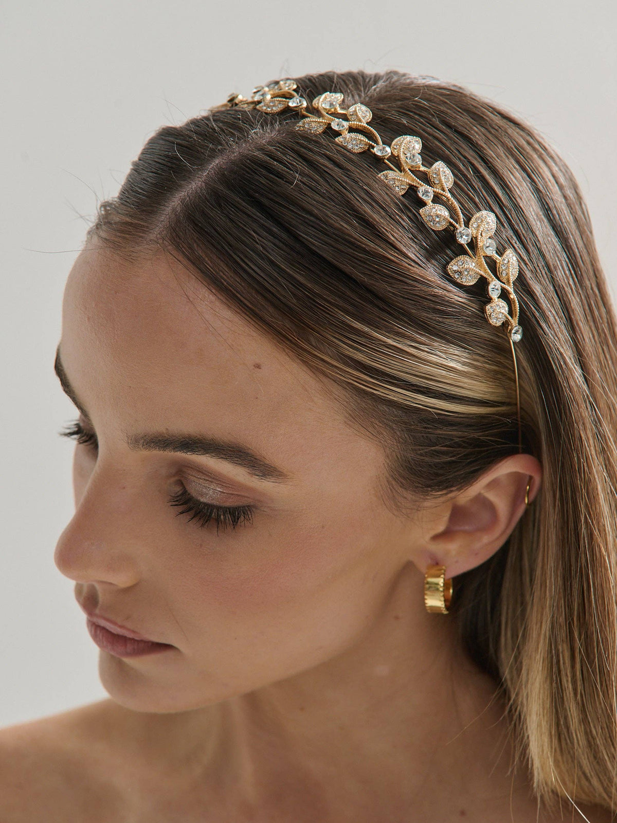 Head piece for races or wedding at Tajoh & Gg