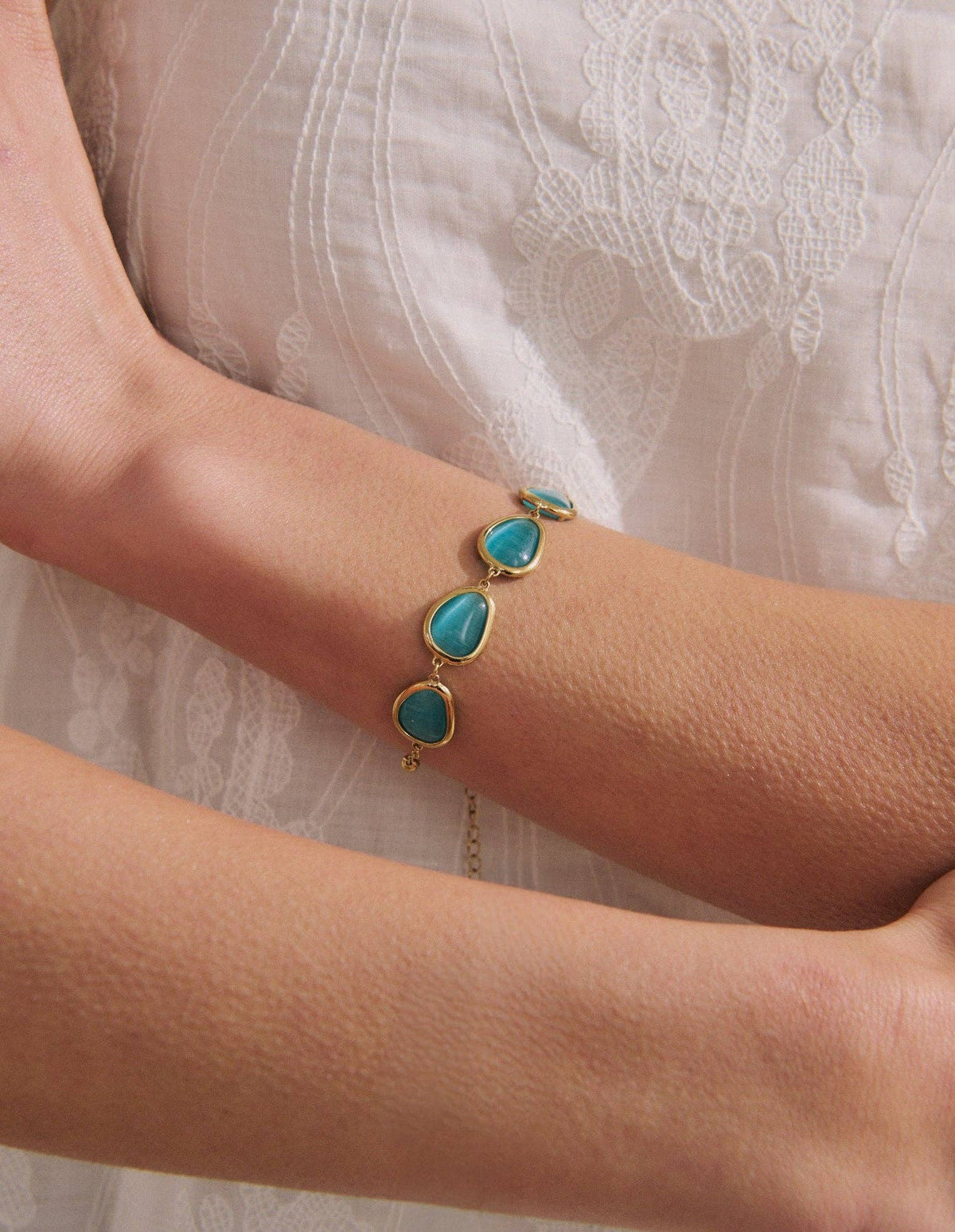 Via Resin Charm Link Bracelet in Blue