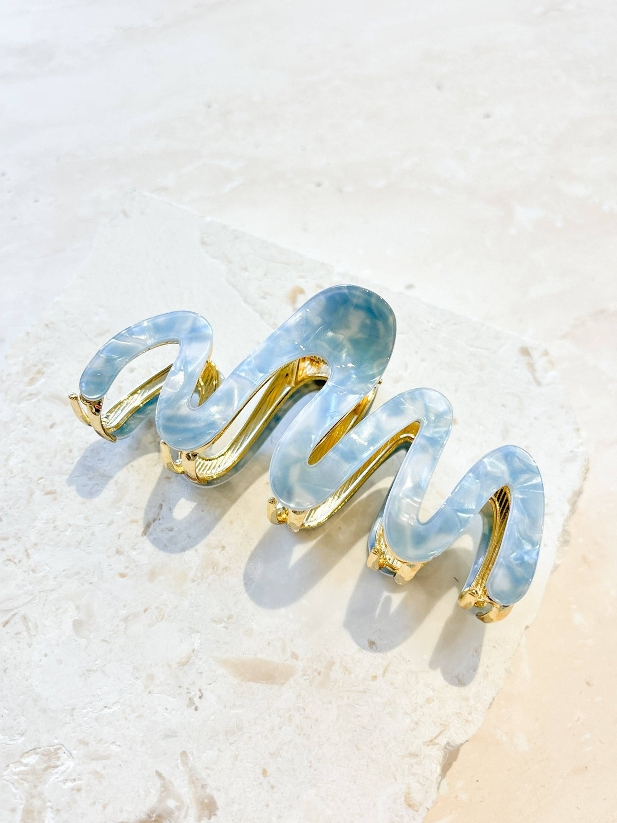 Wave Acrylic Metal Claw Clip